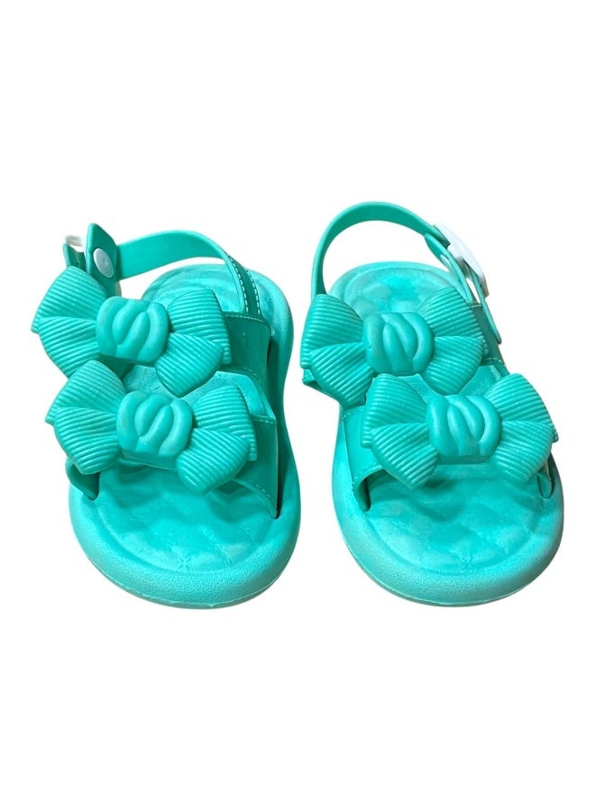Comfortable girls' sandals for beaches, parks, and gardens, with a modern and distinctive design. - Image 2