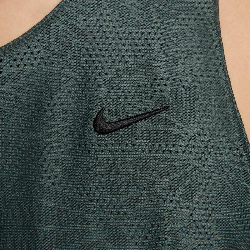 Nike Green Men's Standard Issue Dri-FIT Reversible Basketball Jersey for Men | Best Price UAE