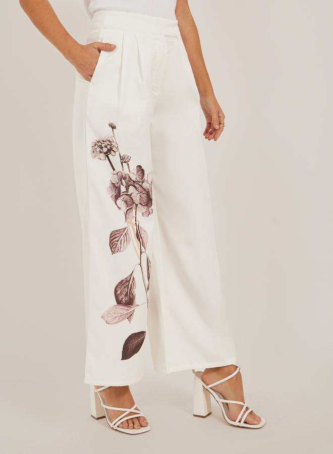 Styli Styli Floral Print Pleated Wide Leg Pants  - Image 3