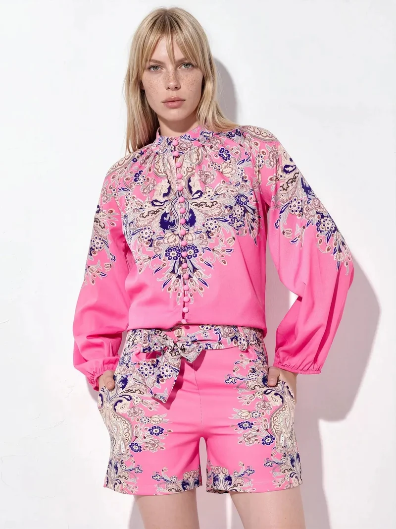 جينيفر Paisley Tie-front Blouse And Shorts Set