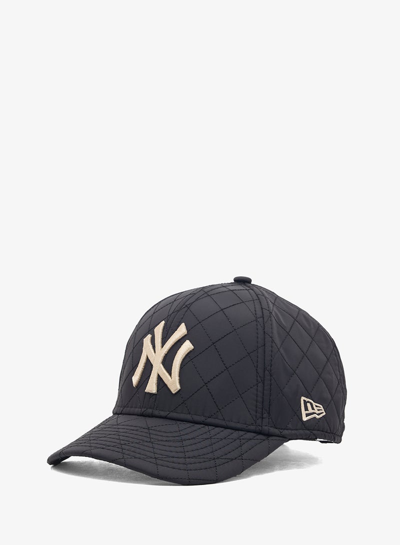 NEW ERA 9Forty Quilted New York Yankees Cap - Image 1
