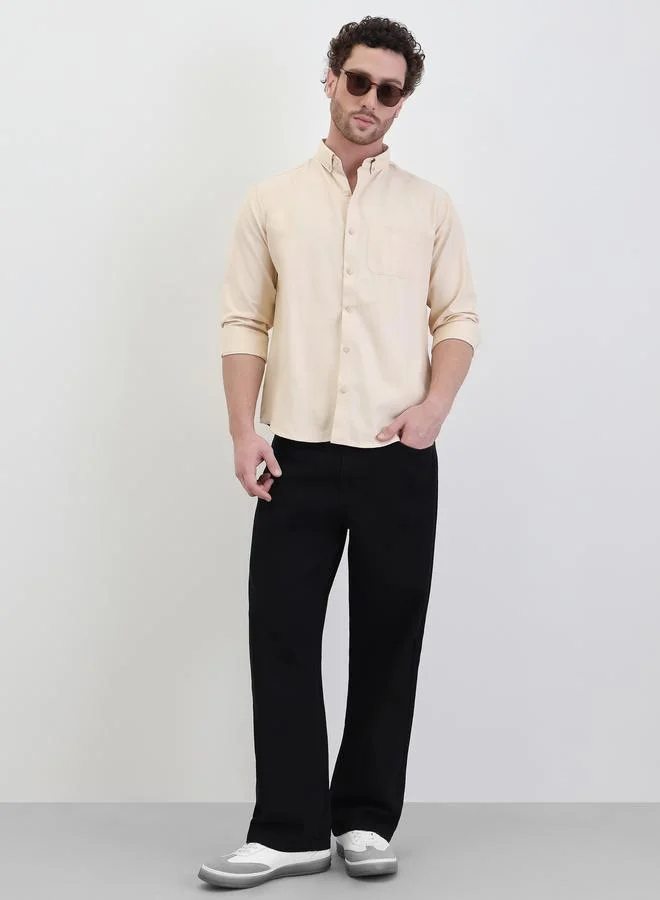 Styli Solid Oxford Regular Fit Spread Collar Shirt