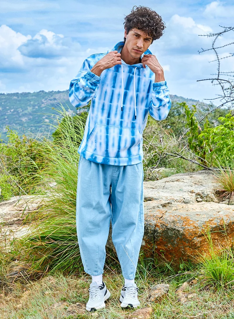 Campus Sutra Men's White & Blue Tie Dye Oversized Hoodie With Kangaroo Pocket