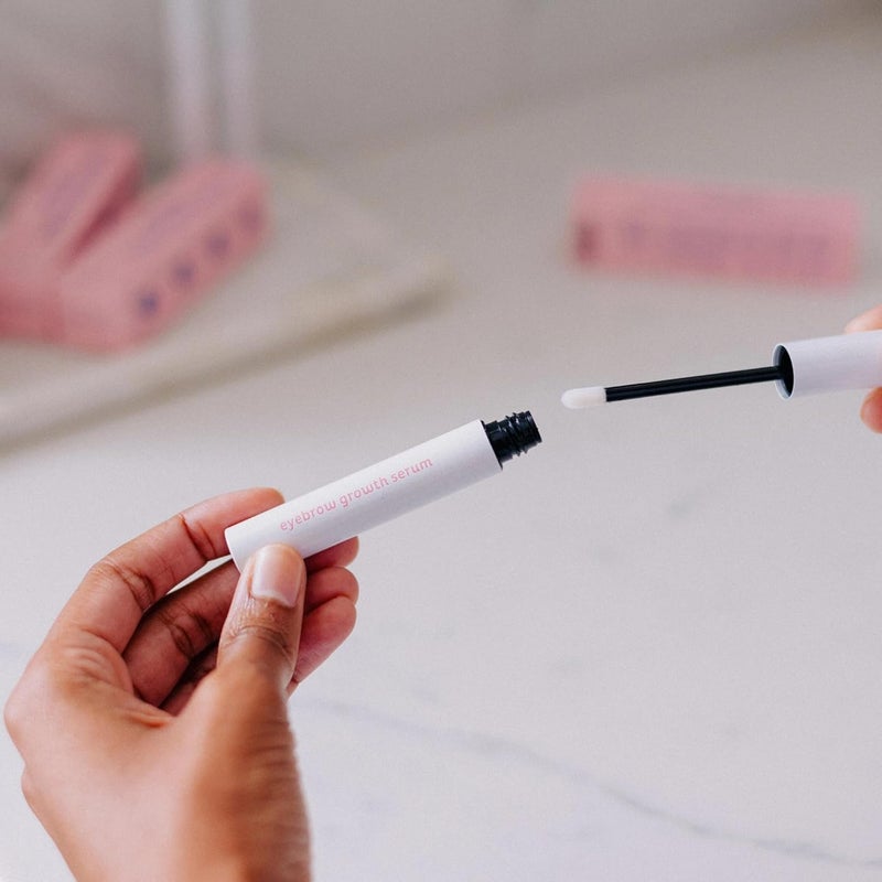 Frownies سيروم الحواجب من فراونيز - Image 3