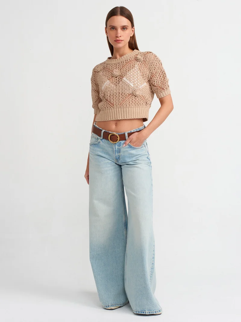 Dilvin 10584 Crew Neck Openwork Handcrafted Flower Motif Knitwear Sweater - Beige