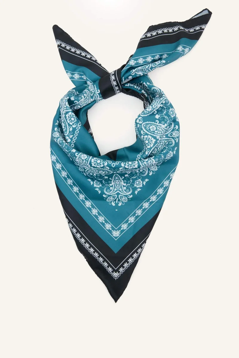 Defacto  Man Printed Shawl for Men | Best Price UAE