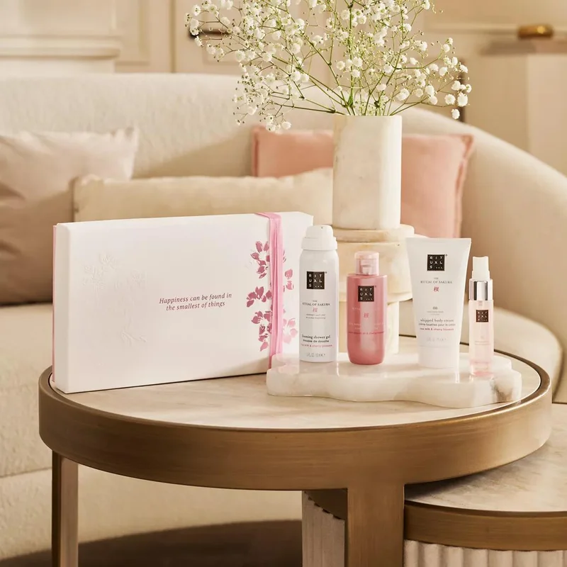 ريتوالز مجموعة هدايا صغيرة طقوس الساكورا ٢٠٢٥