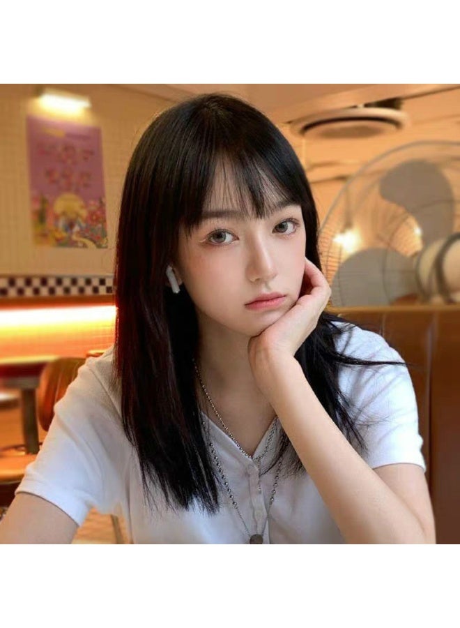 Women's Medium Length Wig with Air Bangs, Collarbone Straight Hair, Shoulder-Length, Face-Framing, Synthetic Full Wig  - Image 2