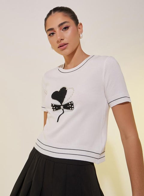 تيشيرت بطباعة جرافيك بياقة دائرية