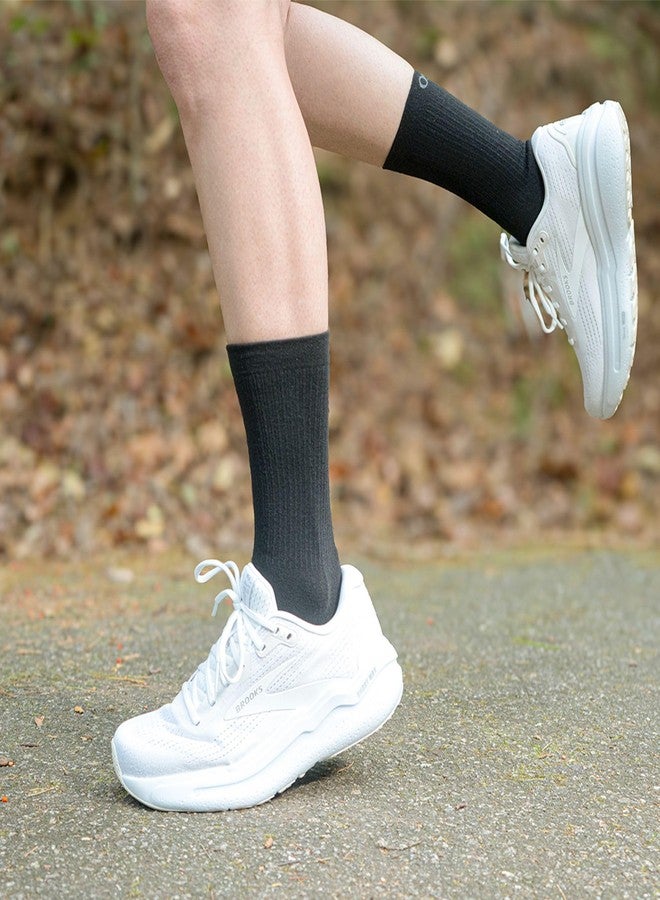 OS1st Wicked Comfort Crew Socks with light compression for maximum cushion, blister protection and breathable fabric (US, Alpha, Large, Regular, Regular, Black) - Image 3