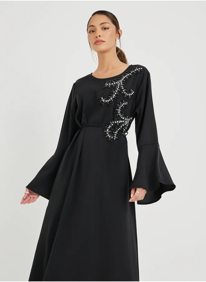 أميرة Amirah Embellished Round Neck Belted Jabaliya