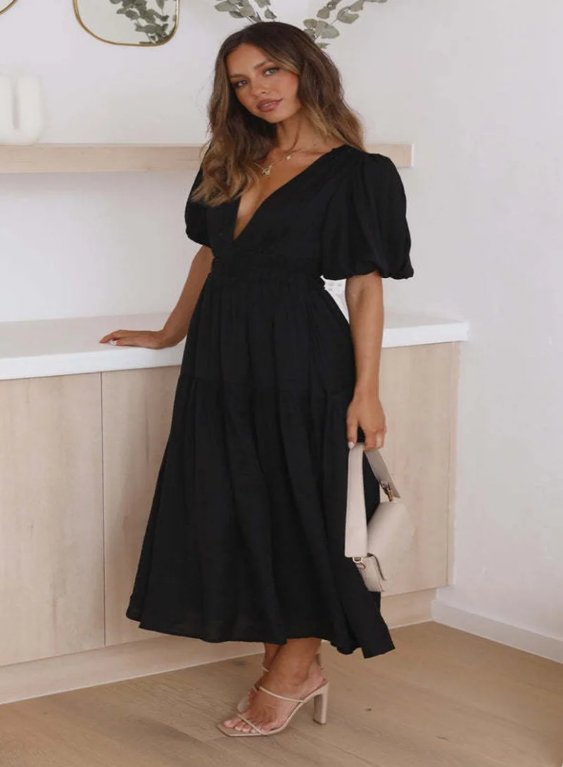 يونيكي Black Flared Sleeve Fit & Flare Midi Dress
