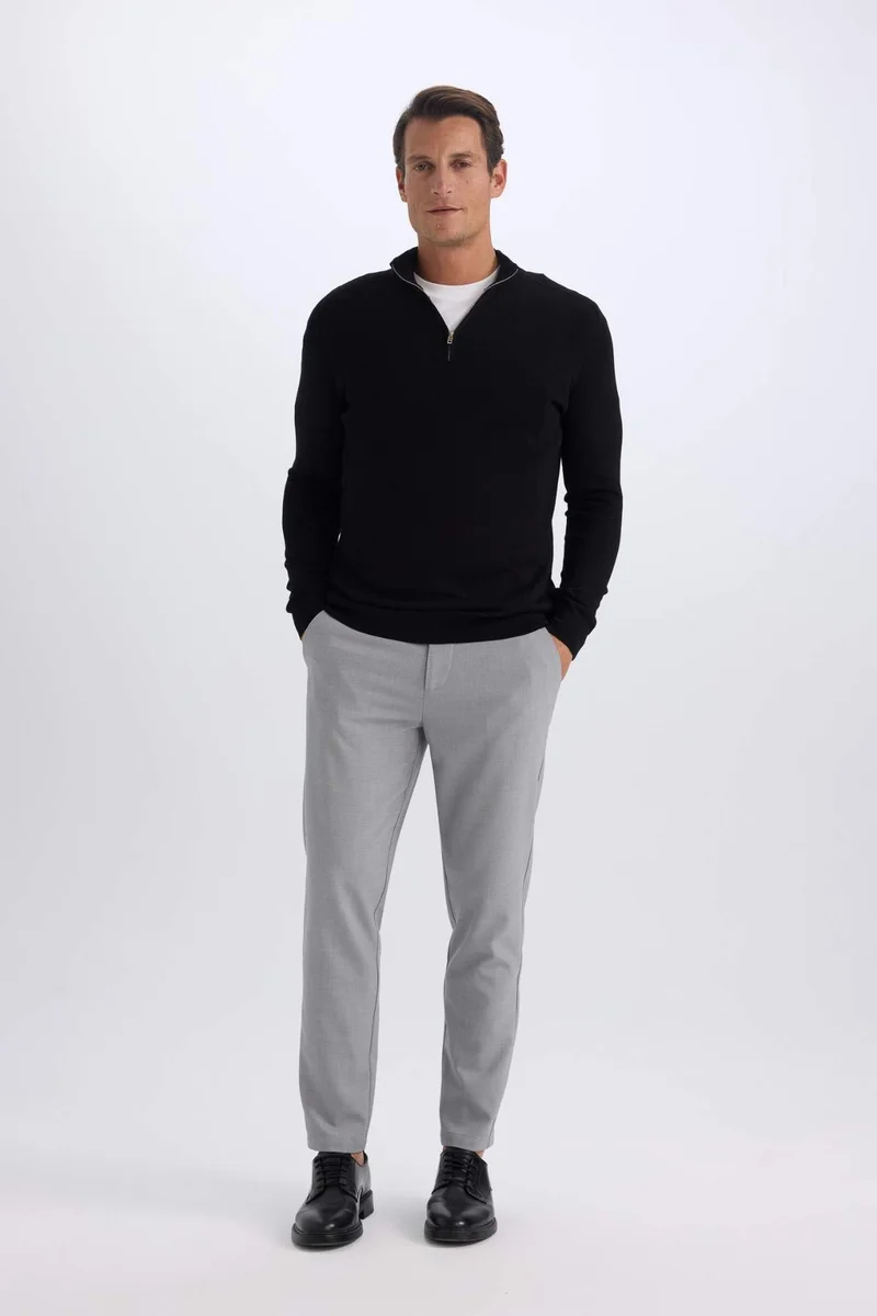 ديفاكتو Straight Leg Stretchy Summer Fabric Joggers