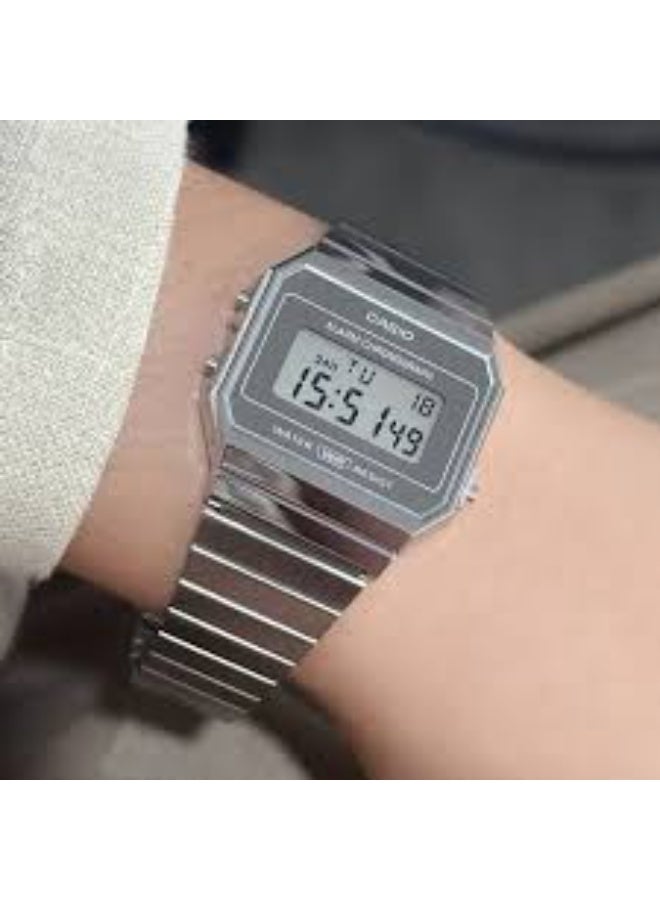 Casio Vintage Unisex Digital Watch – Silver Dial, Slim Stainless Steel Strap - Image 3