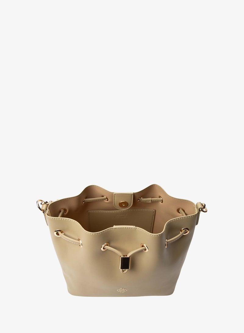 Bata Red Label Bucket Bag - Image 3