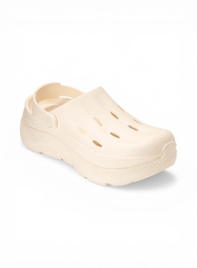 باتا أحذية كلوق مريحة بدون إغلاق