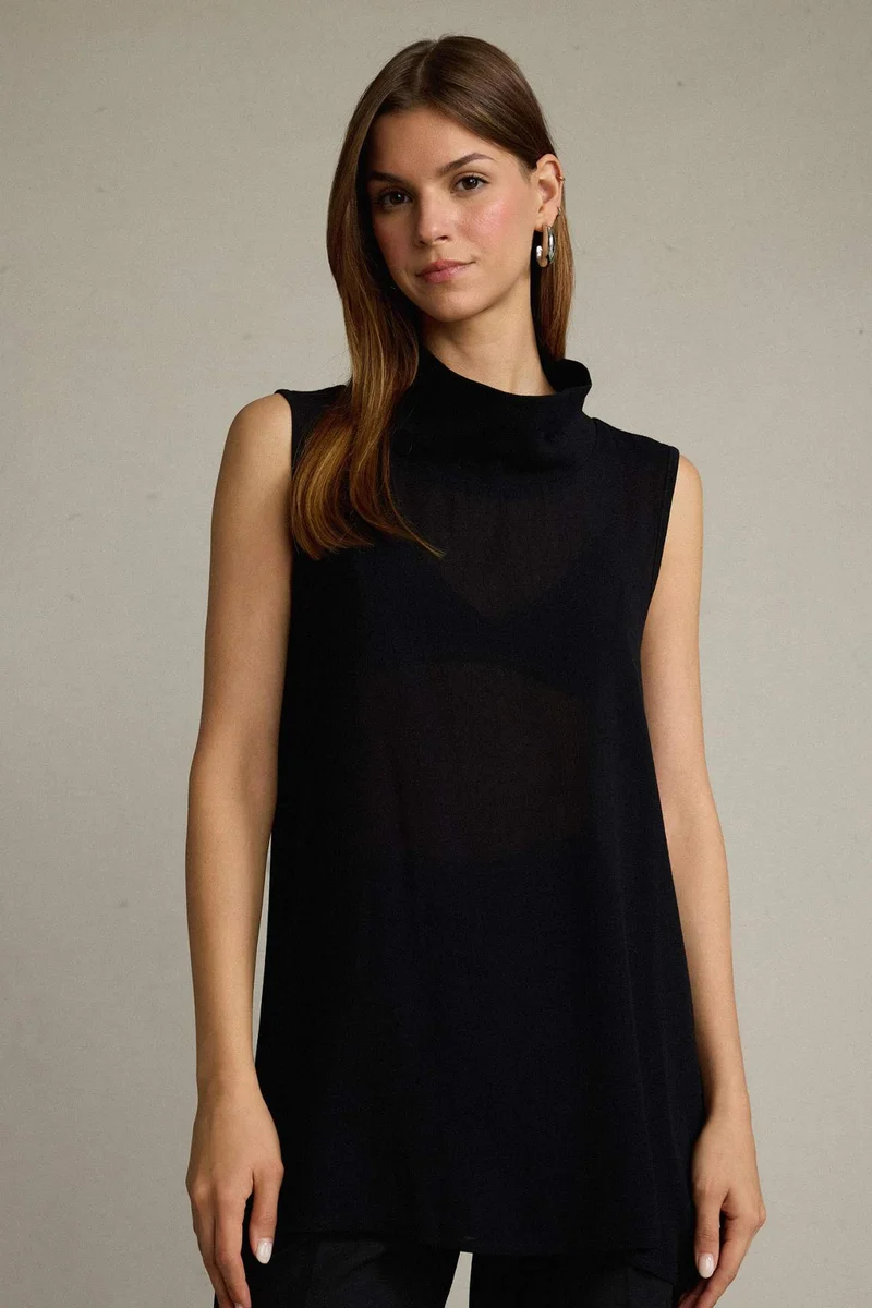 DeFacto Relax Fit Turtleneck Sleeveless Blouse