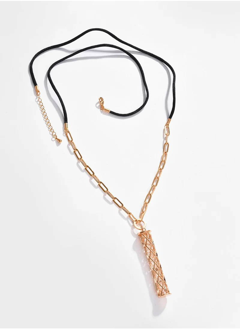 SOHI Contemporary Necklace