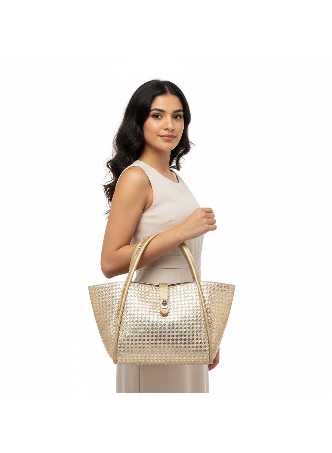 Women's leather handbag with a stylish tote design - a practical and fashionable bag for everyday use and outings - Image 1
