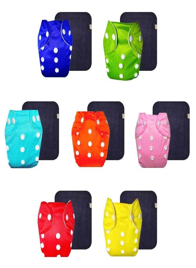 حفاضات دمبلدو لايت القماشية مع حشوة سوداء (عبوة من 7 قطع) | ناعمة ولطيفة | تسمح بمرور الهواء | مناسبة للسفر | مصممة من قبل الأمهات | من 3 أشهر إلى سنتين | للجنسين - Image 1