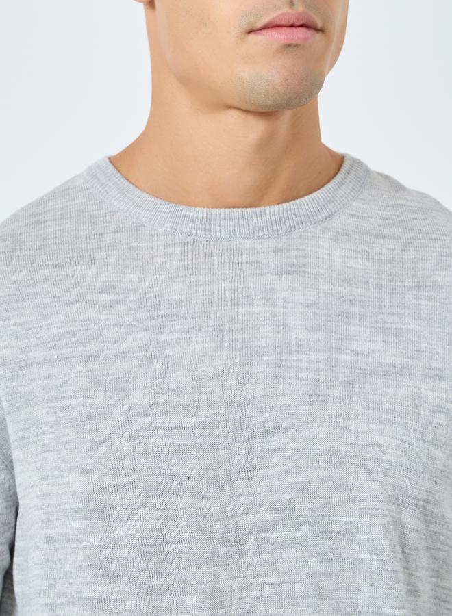 ستايلي سويتر محبوك رمادي بقصة عادية - Image 3