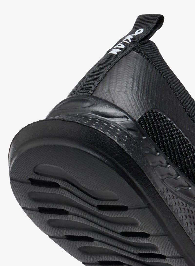 Oaklan by Shoexpress Logo Print Slip-On Sports Shoes - Image 5