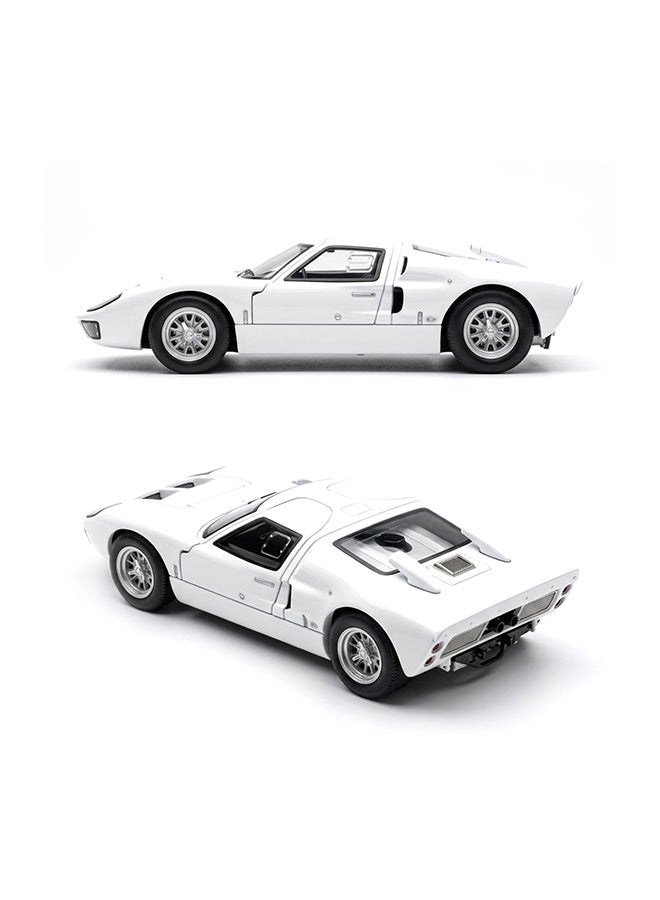 Kinsmart 1:32 1966 Ford GT40 MKII Die-Cast Model Car – Pull Back Toy for Kids & Collectors - Image 2