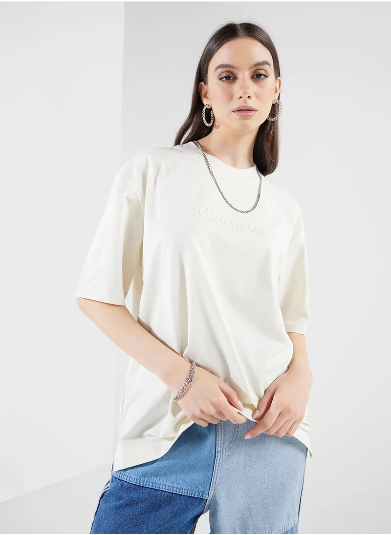 adidas Originals Essential Linear Oversized T-Shirt