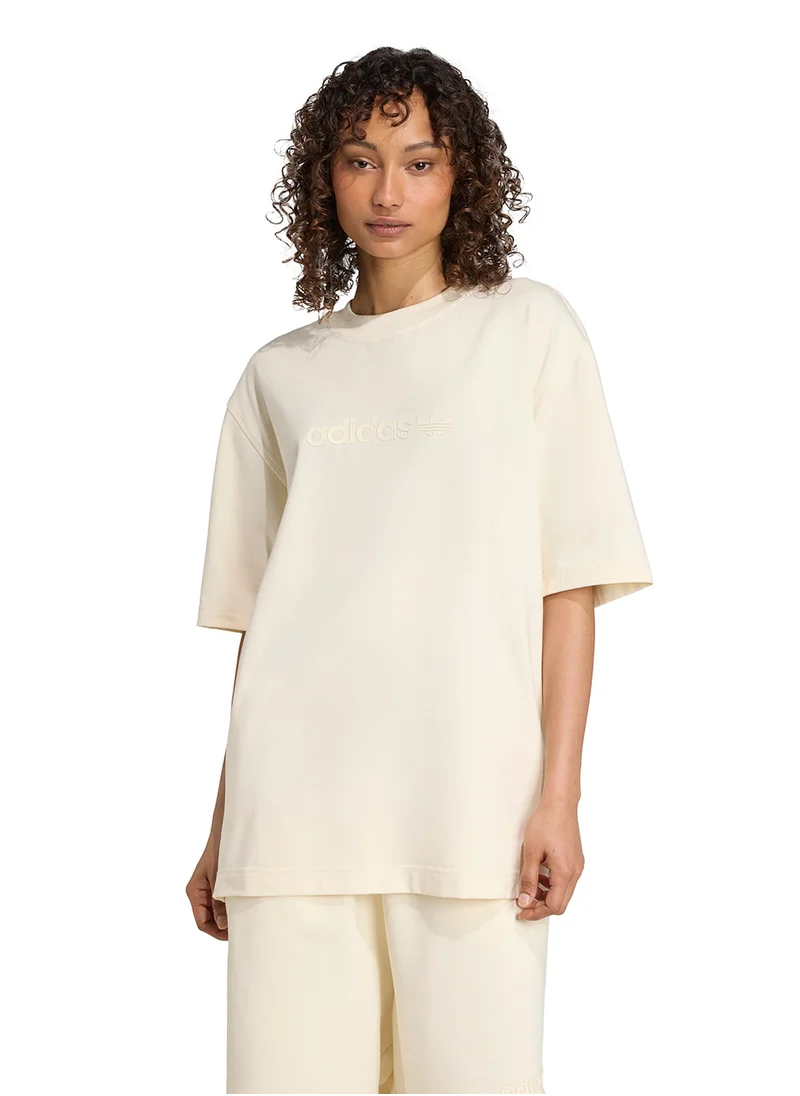 اديداس اوريجينالز Essential Linear Oversized T-Shirt