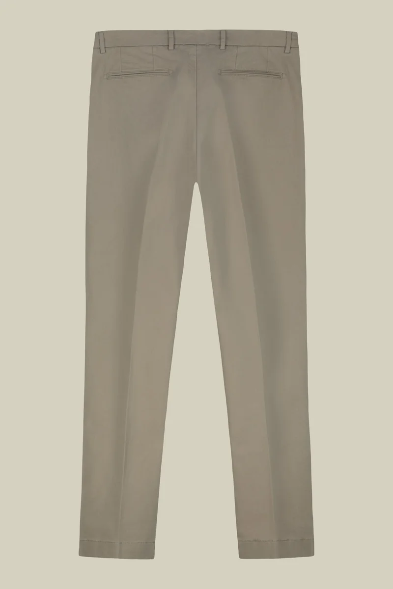 Doppelganger Beige Classic men's chinos in regular fit with stretch twill construction - LT Beige for Men | Best Price UAE