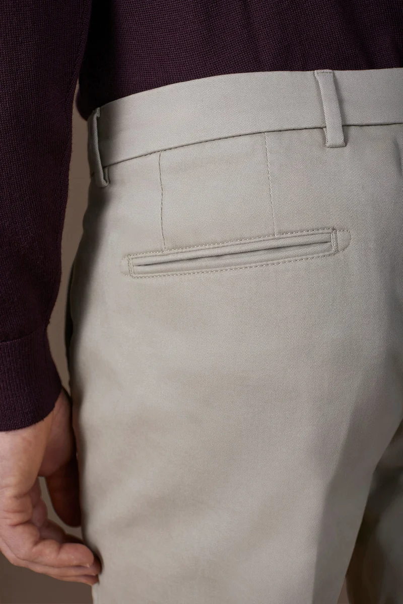 Doppelganger Beige Classic men's chinos in regular fit with stretch twill construction - LT Beige for Men | Best Price UAE
