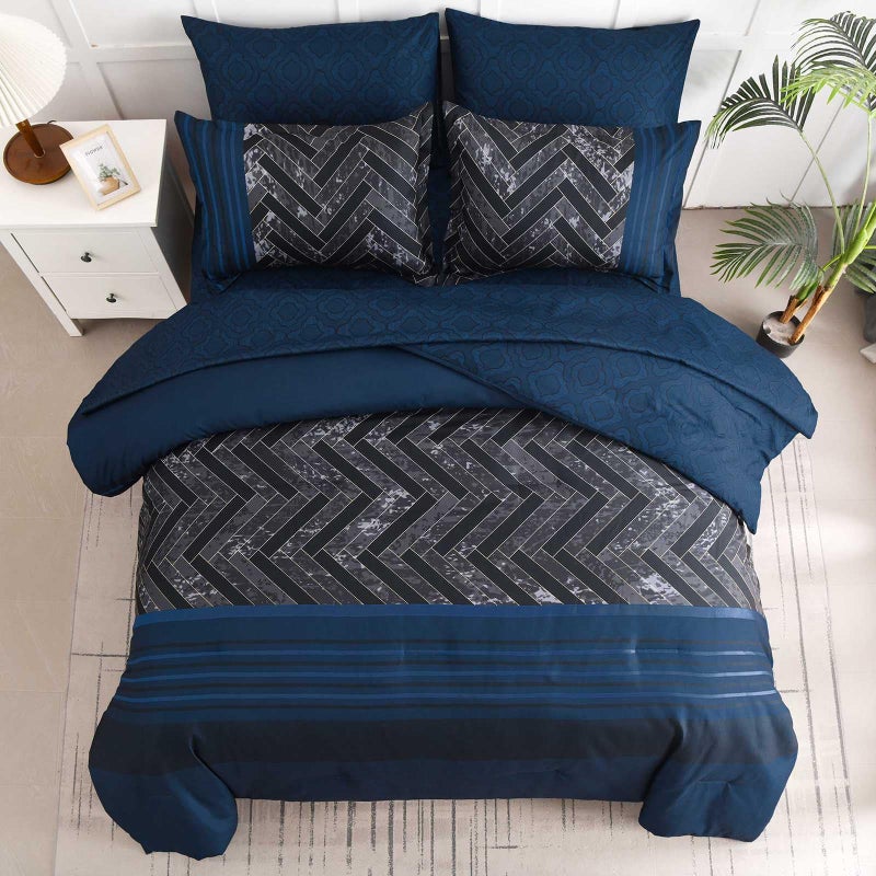 Luxudecor Navy Blue Comforter مجموعة King Size 7 قطع سرير هندسي شريط في حقيبة لذيذة من الألياف الدقيقة البحرية وورقة مجموعة كاملة من الفراش لجميع المواسم 104 "؟ 90" " - Image 3