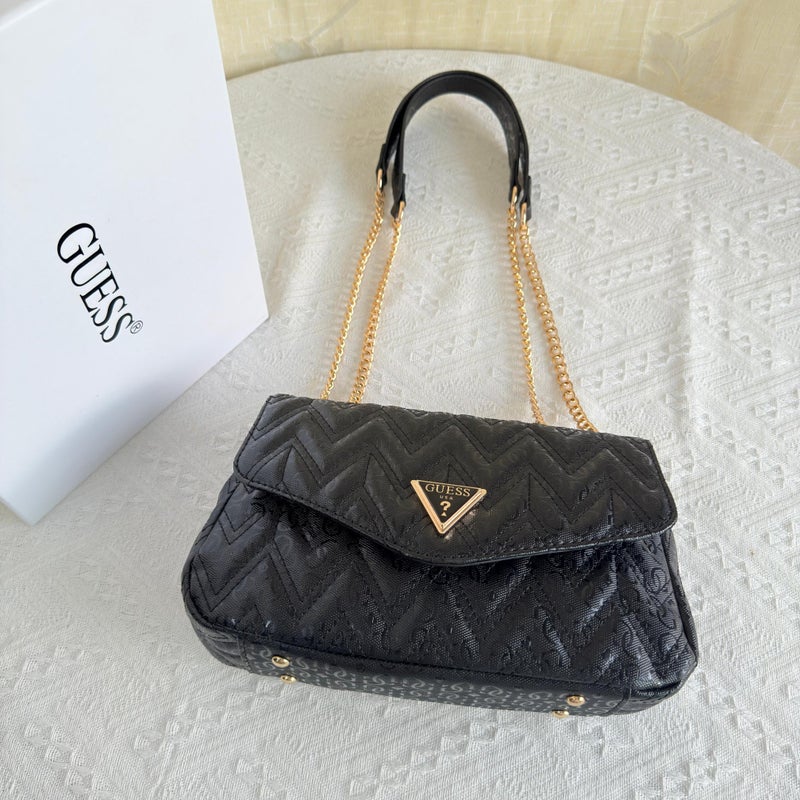 GUESS Fashion Camera Bag Adelasia Convertible Crossbody Flap Bag Women's bag，Black - Image 2