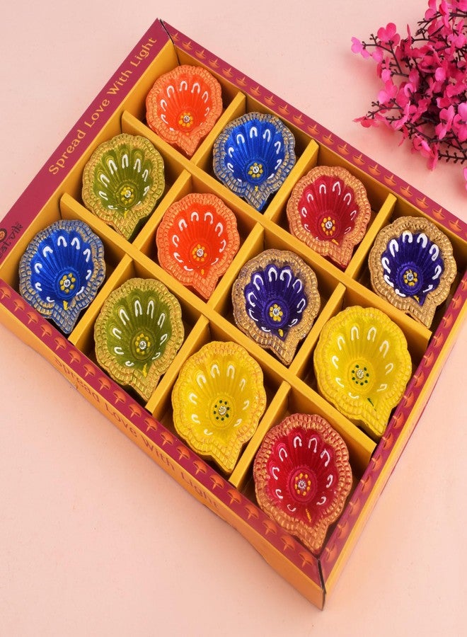 SATVIK STORE SATVIK 12 قطعة من الطين متعدد الألوان Diya مع ملصق Laxmi Charan Terracotta Dia التقليدي Puja Vilakku مصباح الزيت الطبيعي Mitti Diya Tea Deepawali Navratri Pooja ديكورات هدية الإرجاع لمنزل جديد - Image 2