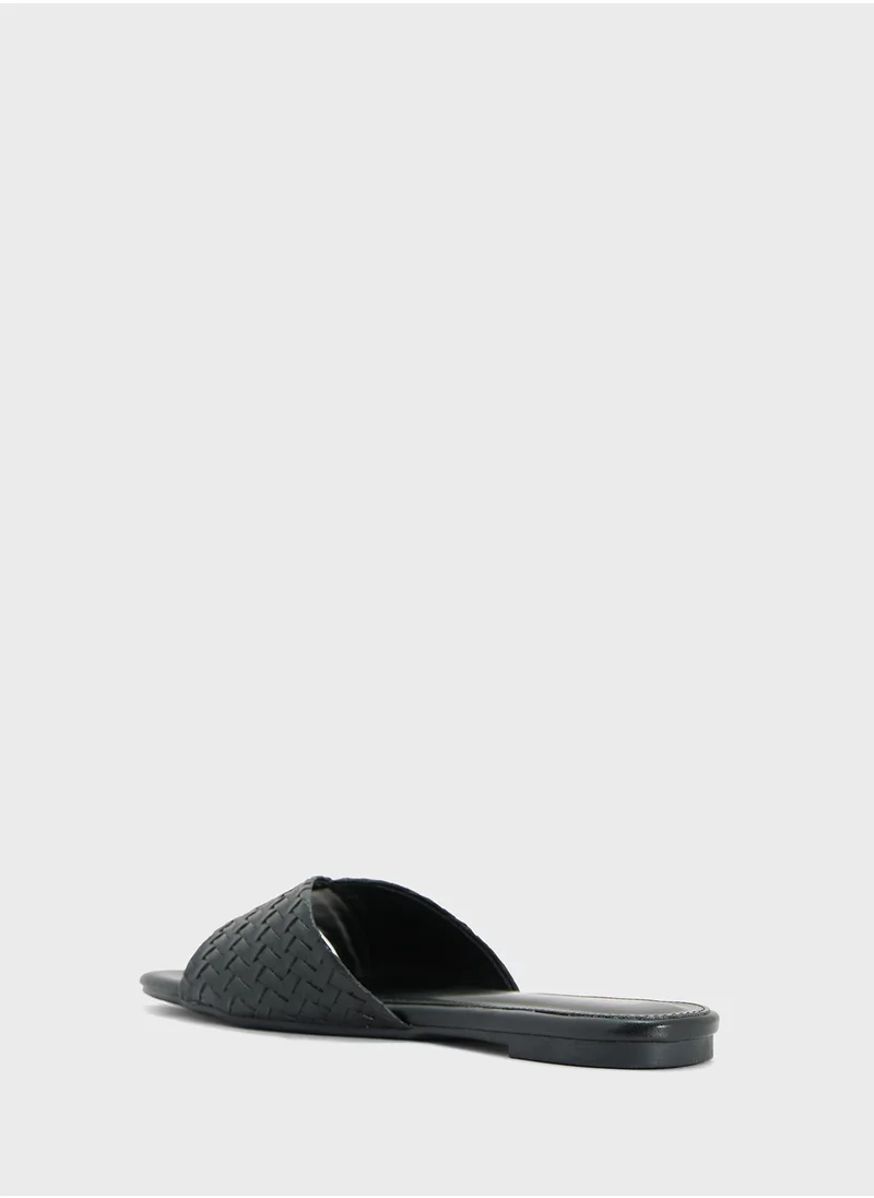 جينجر Ladies Flat Sandal