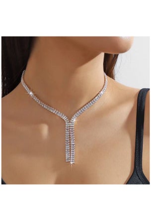 كوليه باجيت فضي من الذهب الصيني بفصوص زيركون - تصميم فاخر وأنيق IN - pzsku/Z29B2EB3FC829CA9216CBZ/45/_/1733998995/75592dbc-4315-44f6-84be-d385ea4e85eb