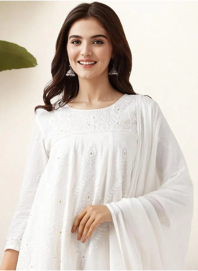 آي شين Festive Women Off White Cotton Kurta Set with Embroidered pattern Tunic and Palazzo features a Round neckline and Three-Fourth Sleeve secured with Elastic closure and styled in Straight Fit ideal for Festive moments — exude elegance in every glance.