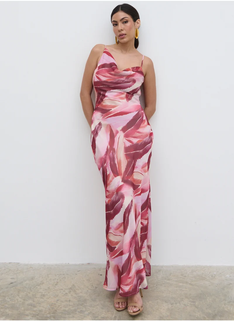 بريتي لافيش Keisha Asymmetric Cowl Maxi Dress