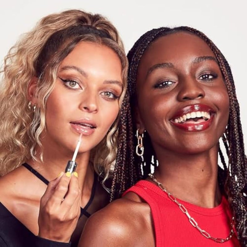 Lip OIL- Tinted Lip Moisturizer + Milky Gloss for Sensitive Lips - Non-sticky, high-shine jelly formula with a blend of nourishing oils (Berries) - Image 3