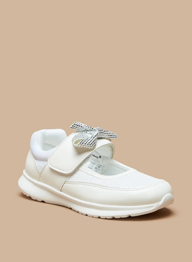 JUNIORS Girls Bow Accented Sneakers with Hook and Loop Closure