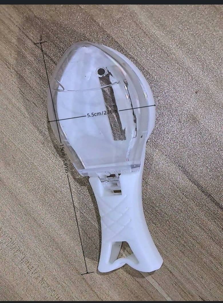 HL Plastic Fish Scaler - Image 3