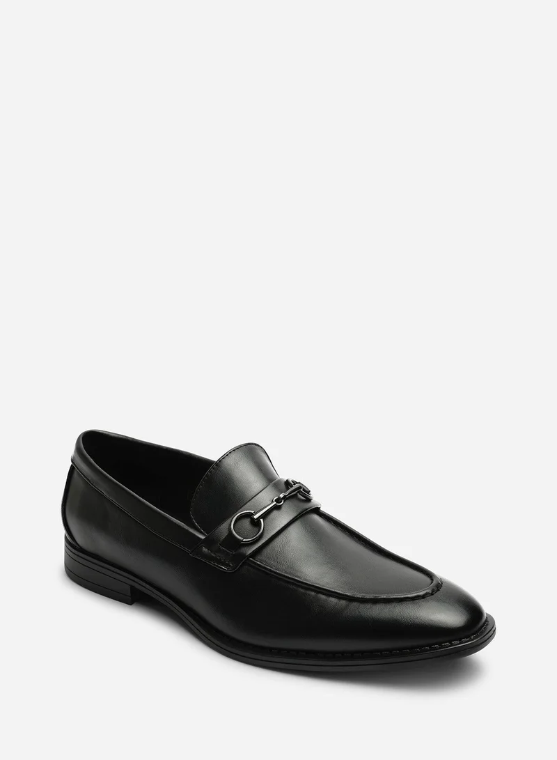 ويرز ذات فروم Declan Pointed Toe Slip On Buckle Loafer