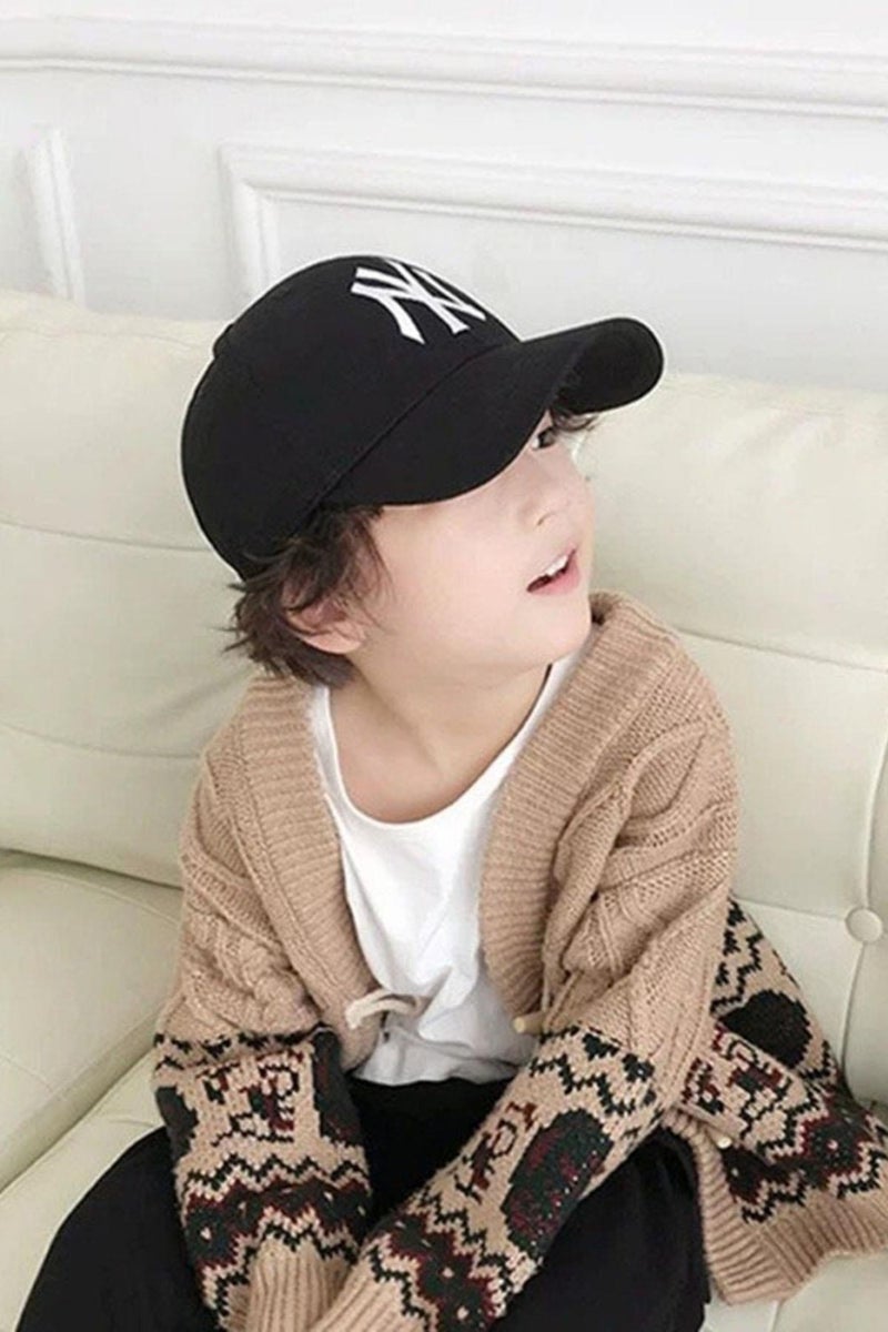 Takı Dükkanı Jewelry Store Waiter Boy 1 Black 1 White Kids Ny Cap Hat 2 Pieces CP215SB  - Image 3