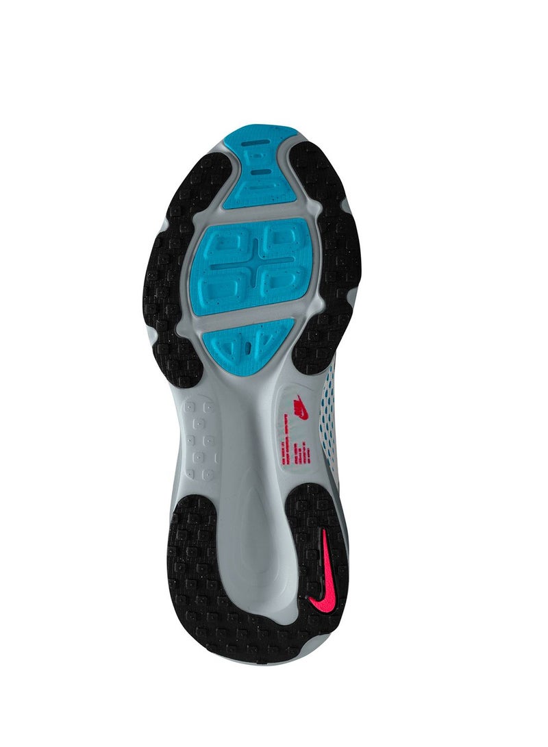 Nike Vomero 18  - Image 4