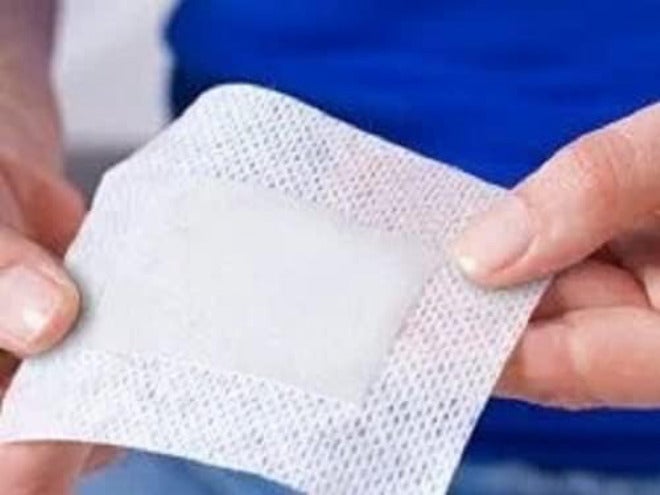 هانزابلاست لصقات هانسابلاست الحساسة XL لتغطية الجروح المتوسطة إلى الكبيرة، مضادة للحساسية ومعقمة وخالية من اللاتكس، عبوة واحدة تحتوي على 5 قطع بحجم 6 × 7 سم تشطيب ناعم ودقيق - Image 2