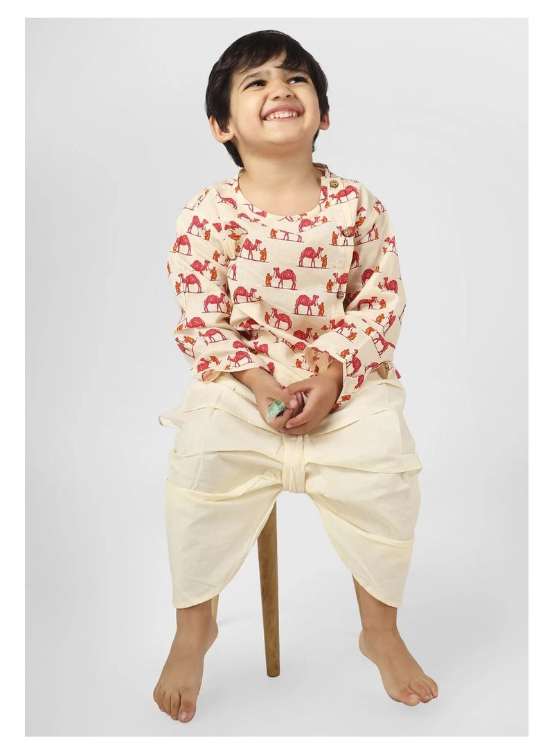 بولكاتوتس بلوزة أنجراكا بطبعة الجمل بأكمام طويلة من Polka Tots مع دوتي - كريمي (3 أشهر - 6 أشهر)  - Image 2