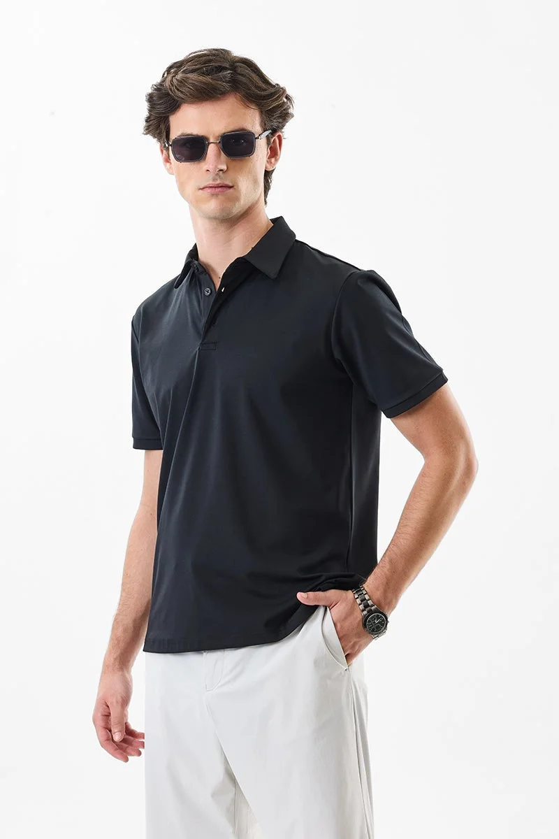 SNITCH Black Solid Half Sleeve Regular Fit T-Shirt