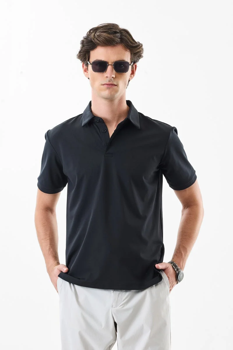 SNITCH Black Solid Half Sleeve Regular Fit T-Shirt