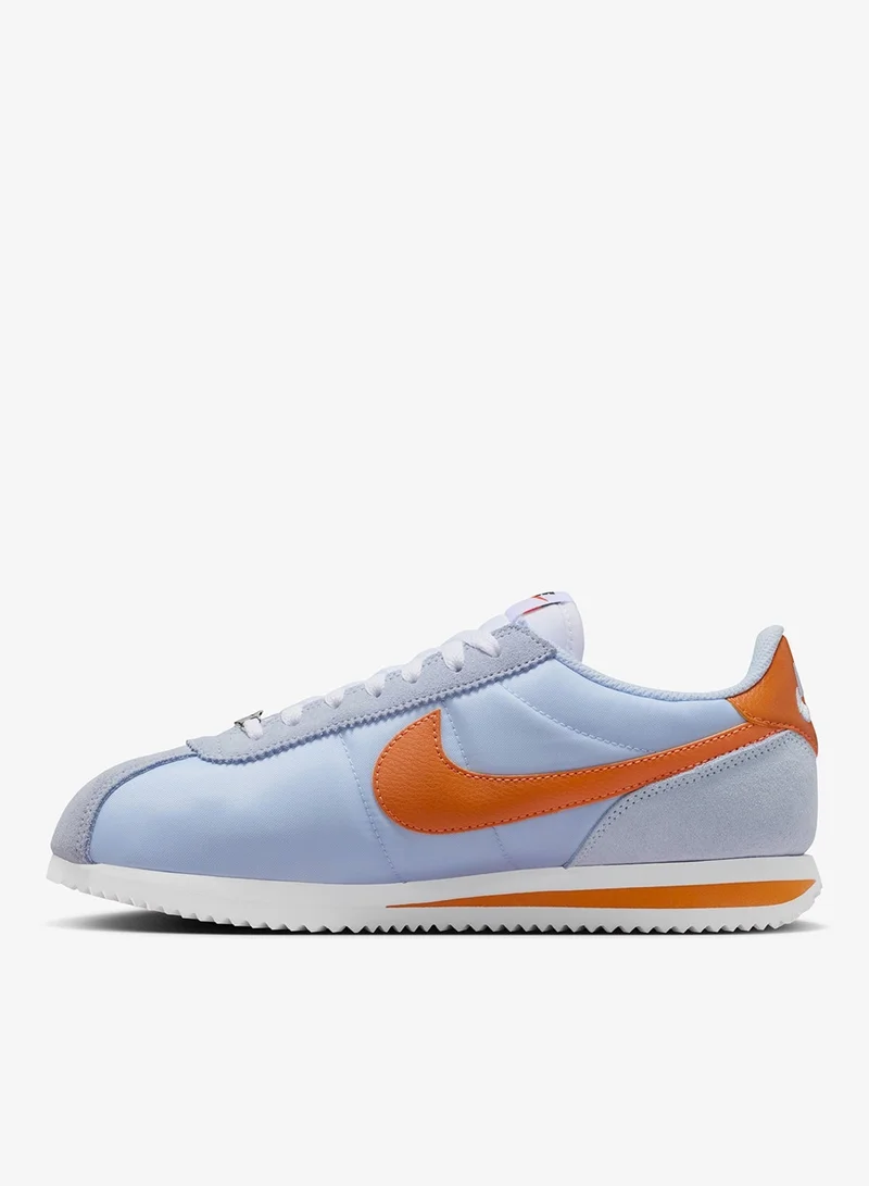 نايكي كورتيز تكست