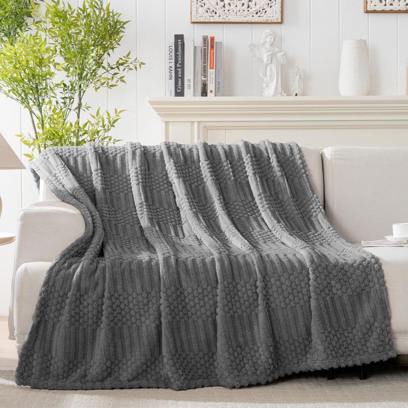 Lussena 50x70 Inch Grey Throw Blanket - Soft & Fluffy Fleece, Cute & Aesthetic, Perfect for Sofa, Couch, Chair, Bed, Living Room & Bedroom, All-Season Use, Plush & Cozy Decorative Blanket - Image 3